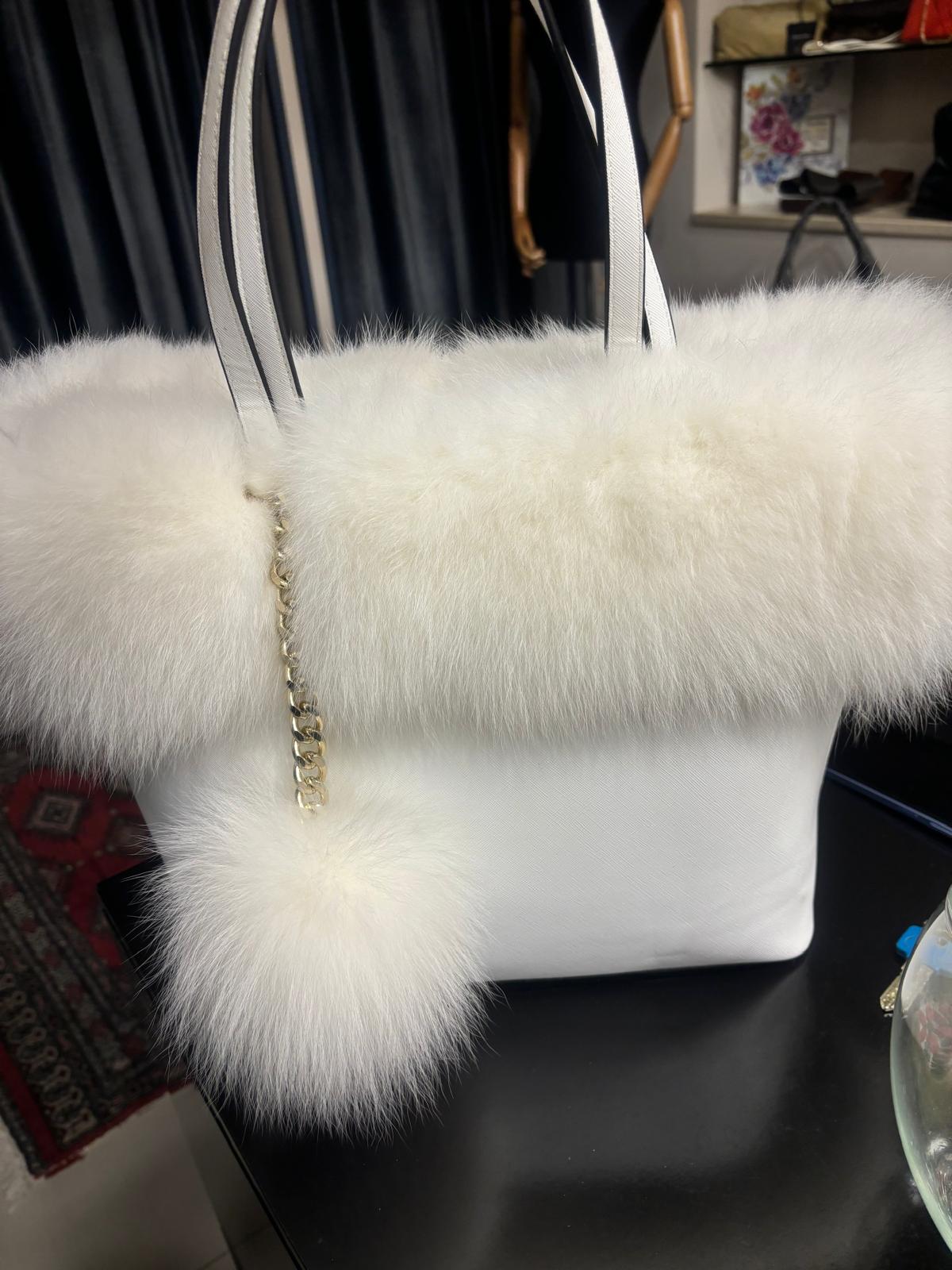 Borsa in pelle con pelliccia in volpe