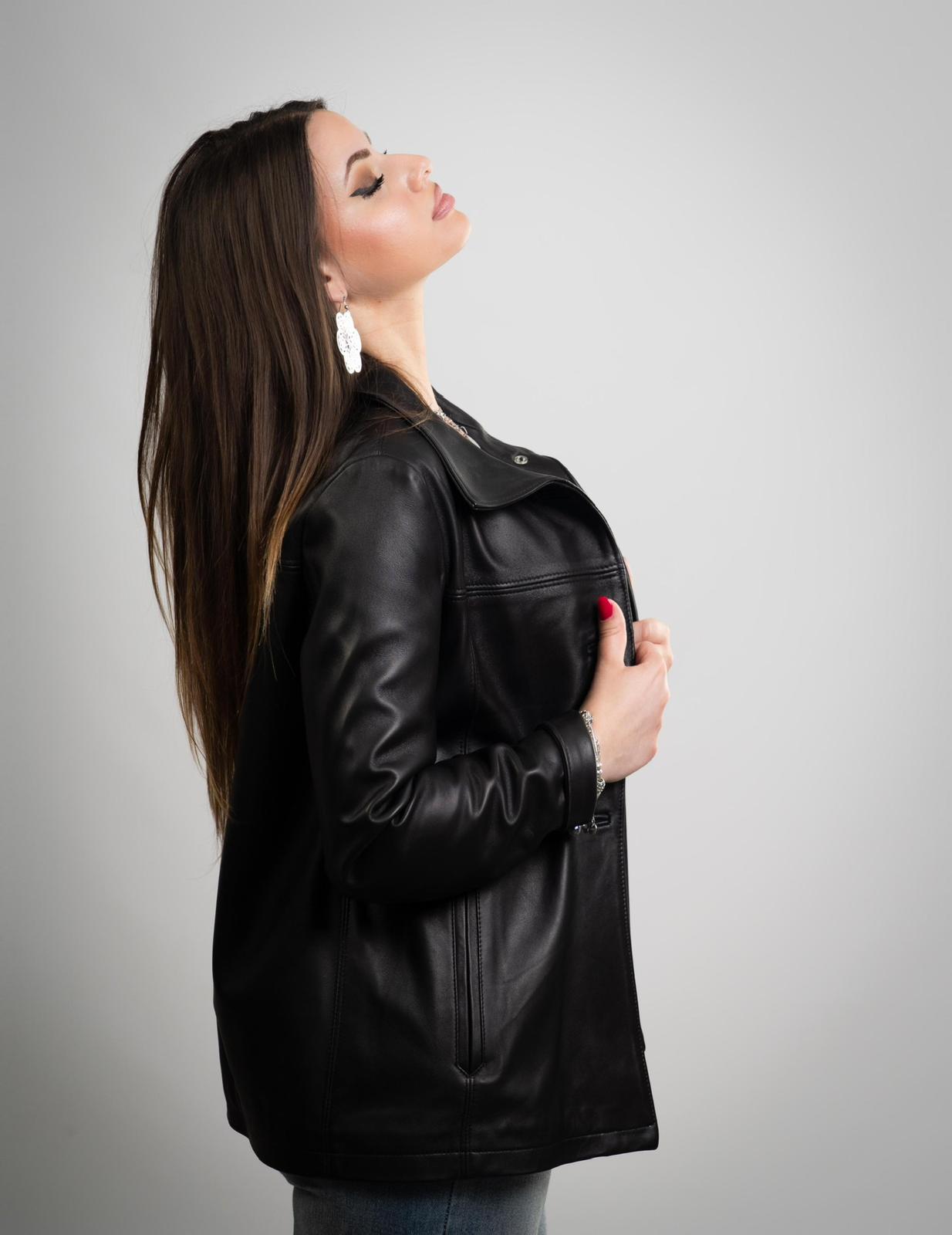 Giacca in Pelle da Donna – Eleganza Moderna in Nero - immagine 6